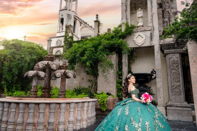 FV Solutions Houston Quinceanera Photography