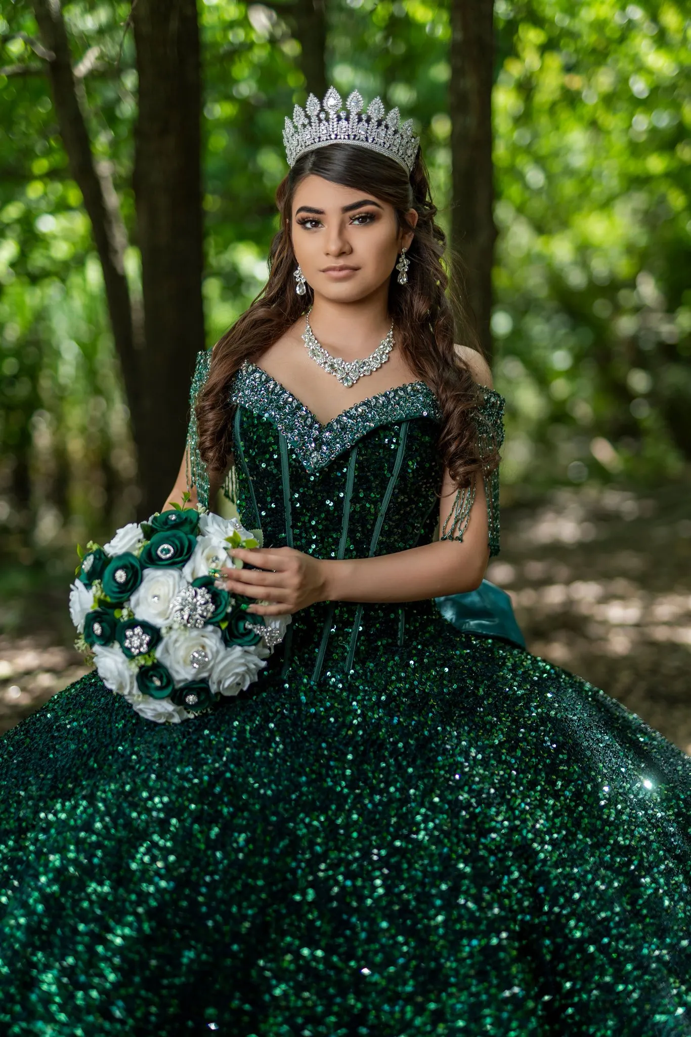 FV Solutions Houston Quinceanera Photography green dress
