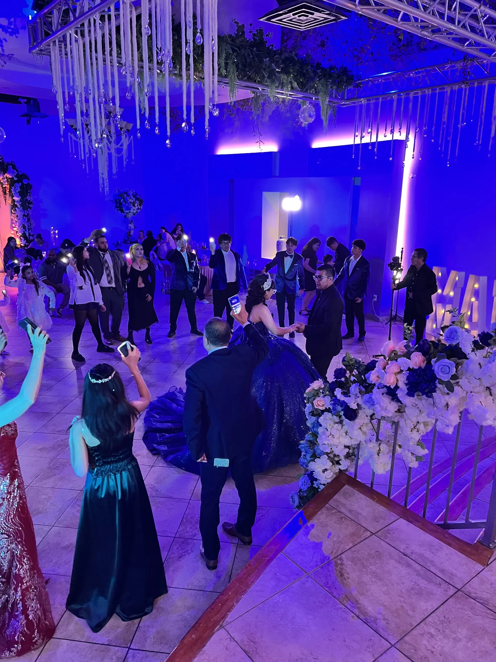 HIlls of life choreography